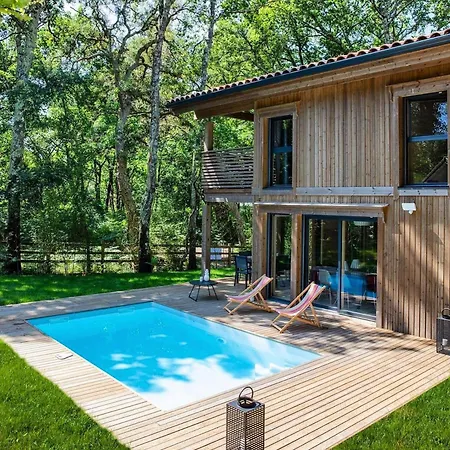 4 Parentales-piscine Chauffee-climatisation-moliets מולייטס-אה-מא