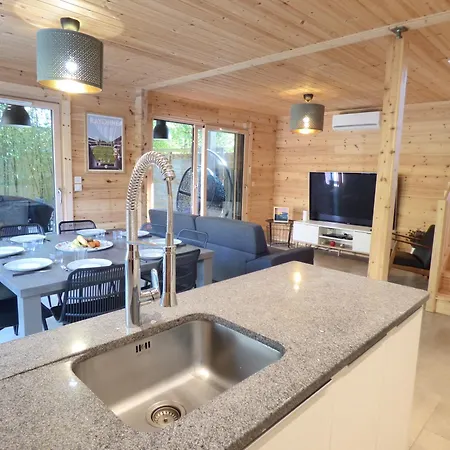 4 Parentales-piscine Chauffee-climatisation-moliets Villa *
